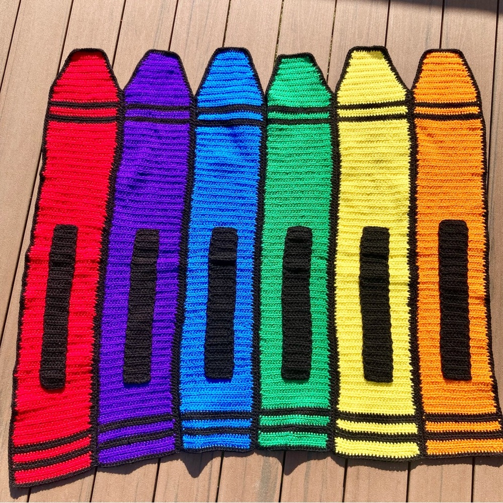 Crayons Afghan Rug - Picture 2 of 12